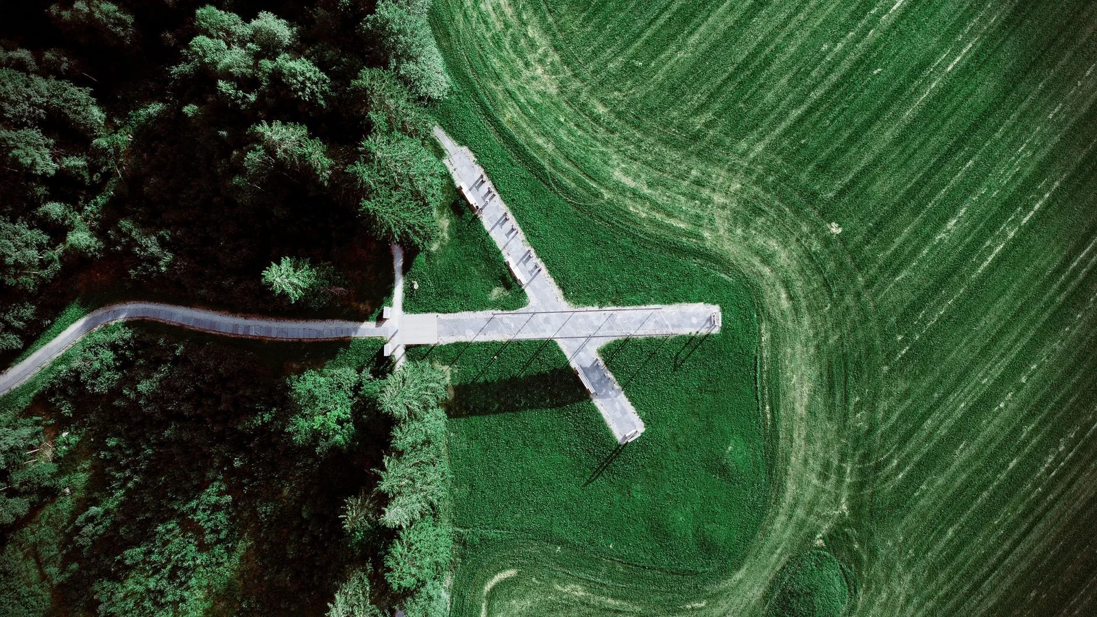 Cruce de caminos visto desde el aire